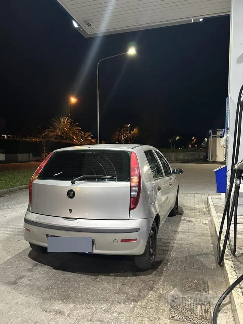 Fiat Punto 2005 photo 3