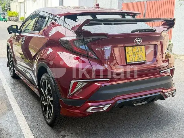 Toyota C-Hr 2017 photo 4