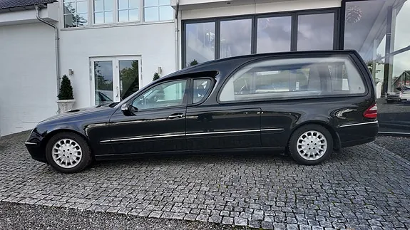 Mercedes-Benz E280 2006 photo 2