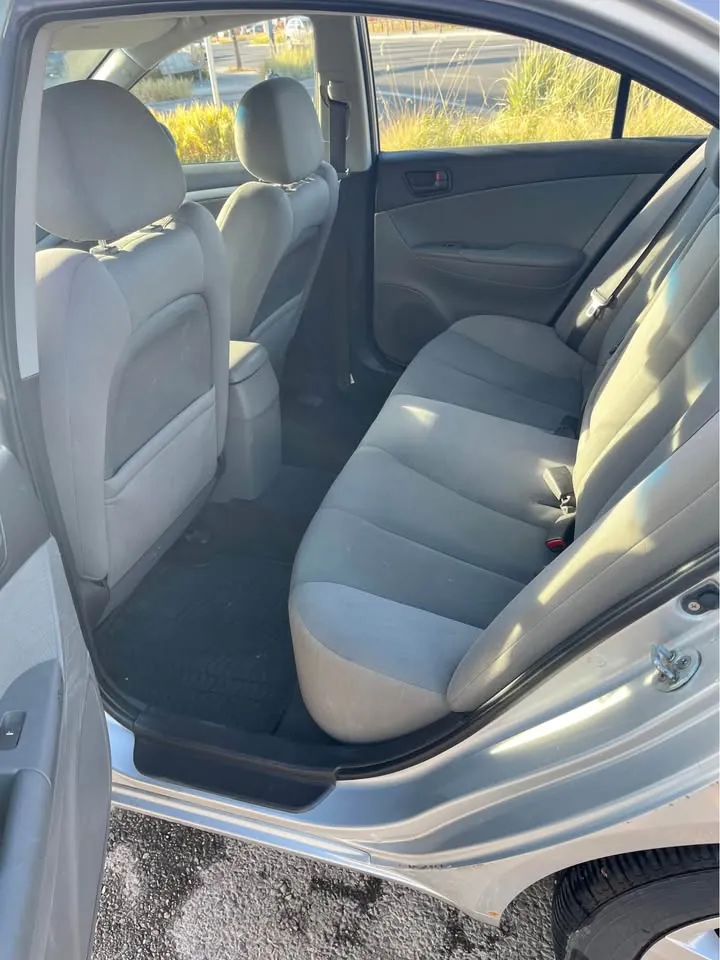 Hyundai Sonata 2009 photo 2