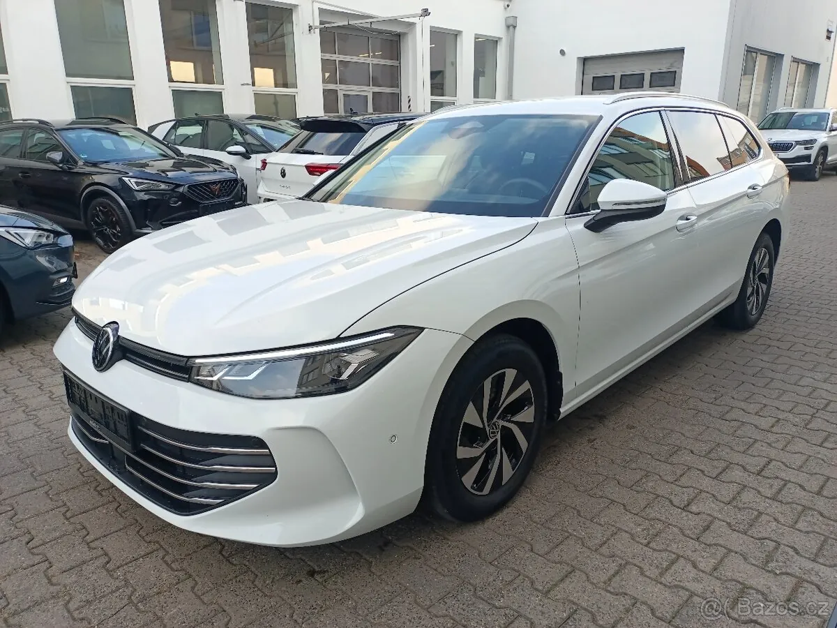 Volkswagen Passat 2024 photo 2