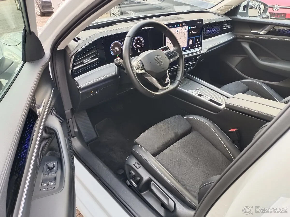 Volkswagen Passat 2024 photo 5