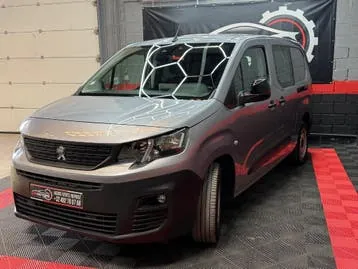 Peugeot Partner 2022 photo 2