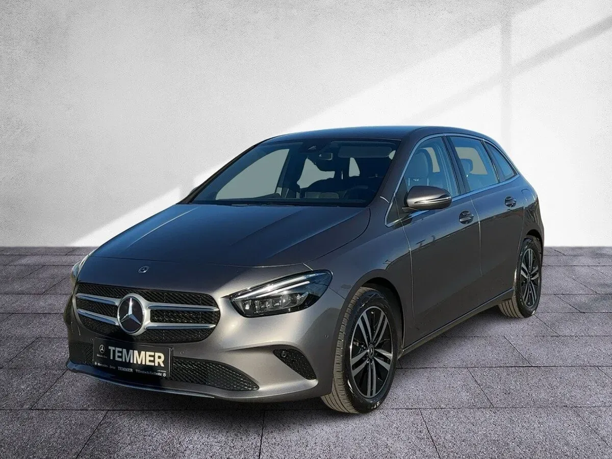 Mercedes-Benz B-Class 2022 photo 2
