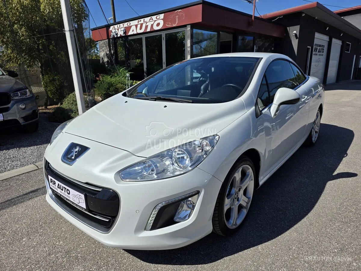 Peugeot 308 2013 photo 2