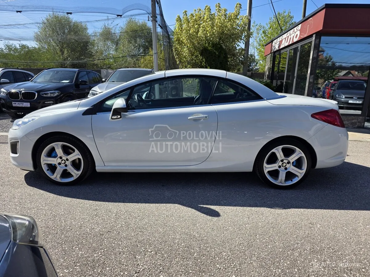 Peugeot 308 2013 photo 5