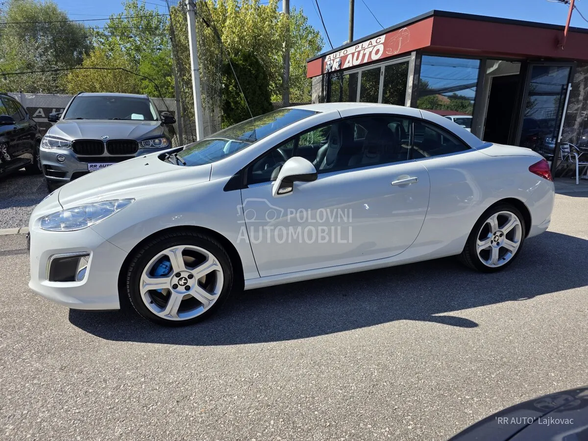 Peugeot 308 2013 photo 4