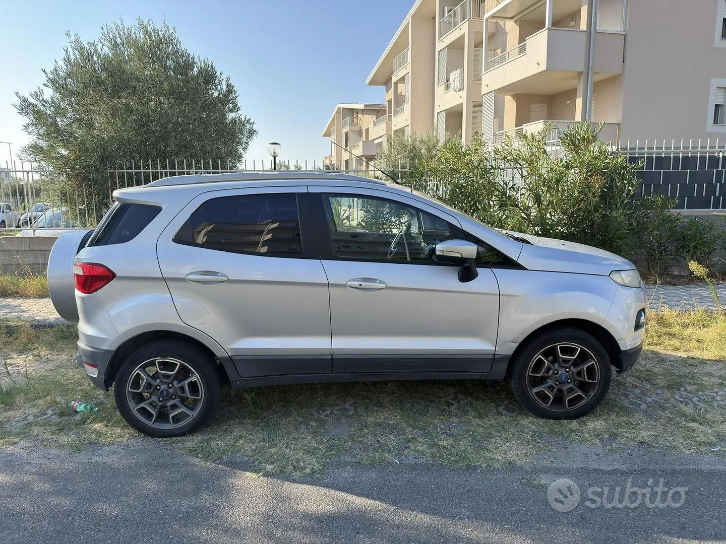 Ford Ecosport 2015 photo 4