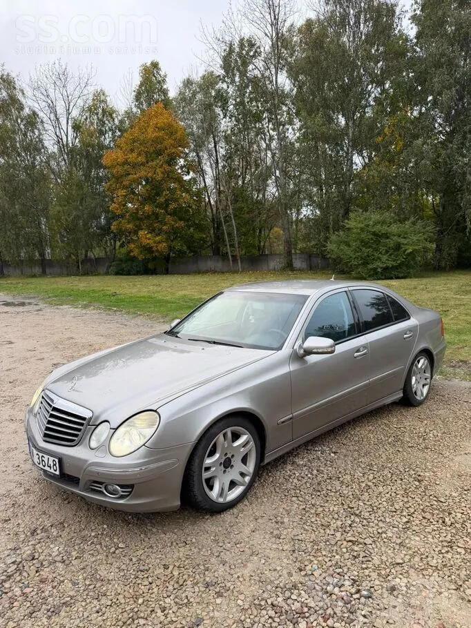 Mercedes-Benz E-Class 2007 photo 2
