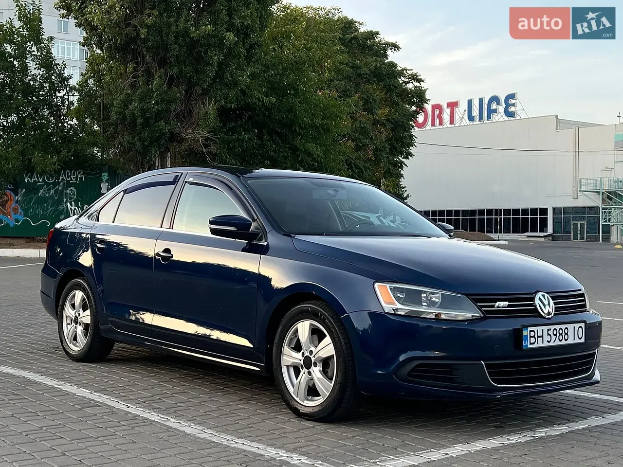 Volkswagen Jetta 2013 photo 2