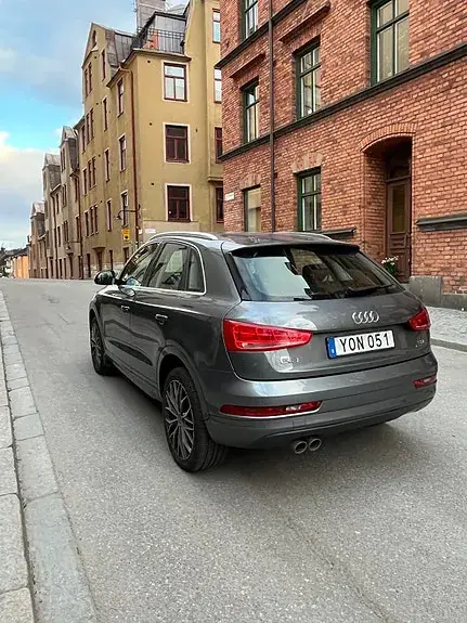 Audi Q3 2018 photo 2