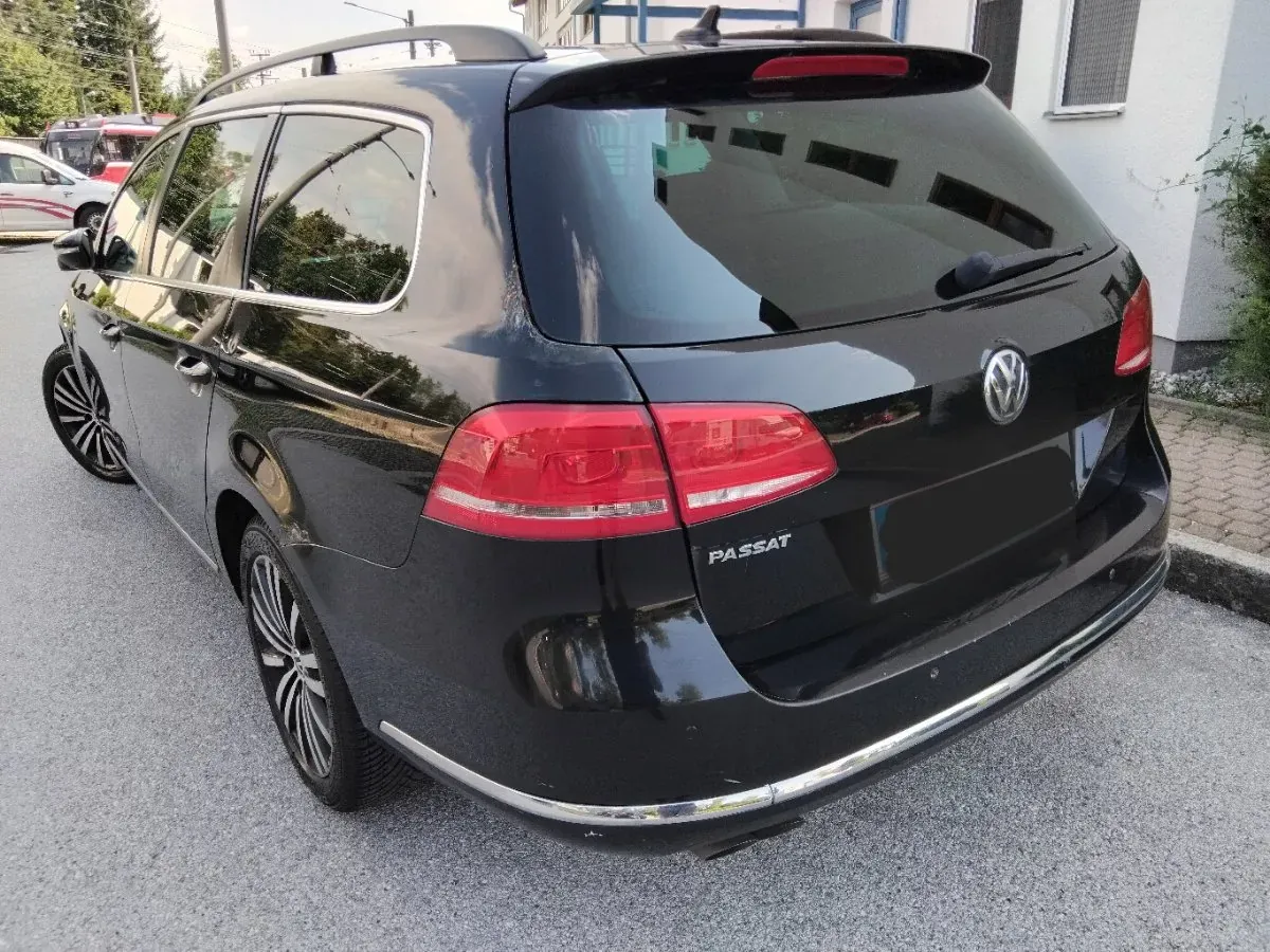 Volkswagen Passat 2012 photo 3