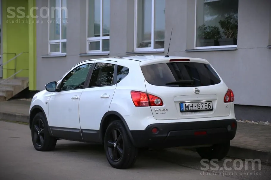 Nissan Qashqai 2009 photo 5