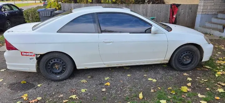 Honda Civic 2002 photo 4
