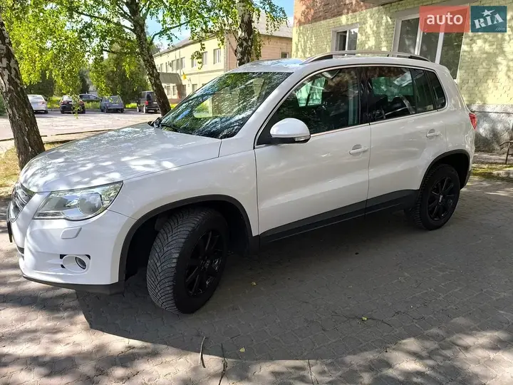 Volkswagen Tiguan 2008 photo 3