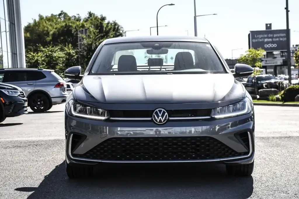 Volkswagen Jetta 2025 photo 2