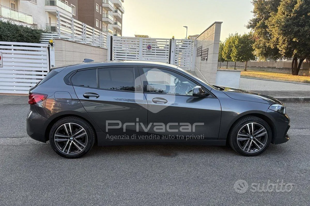 BMW 118D 2021 photo 5