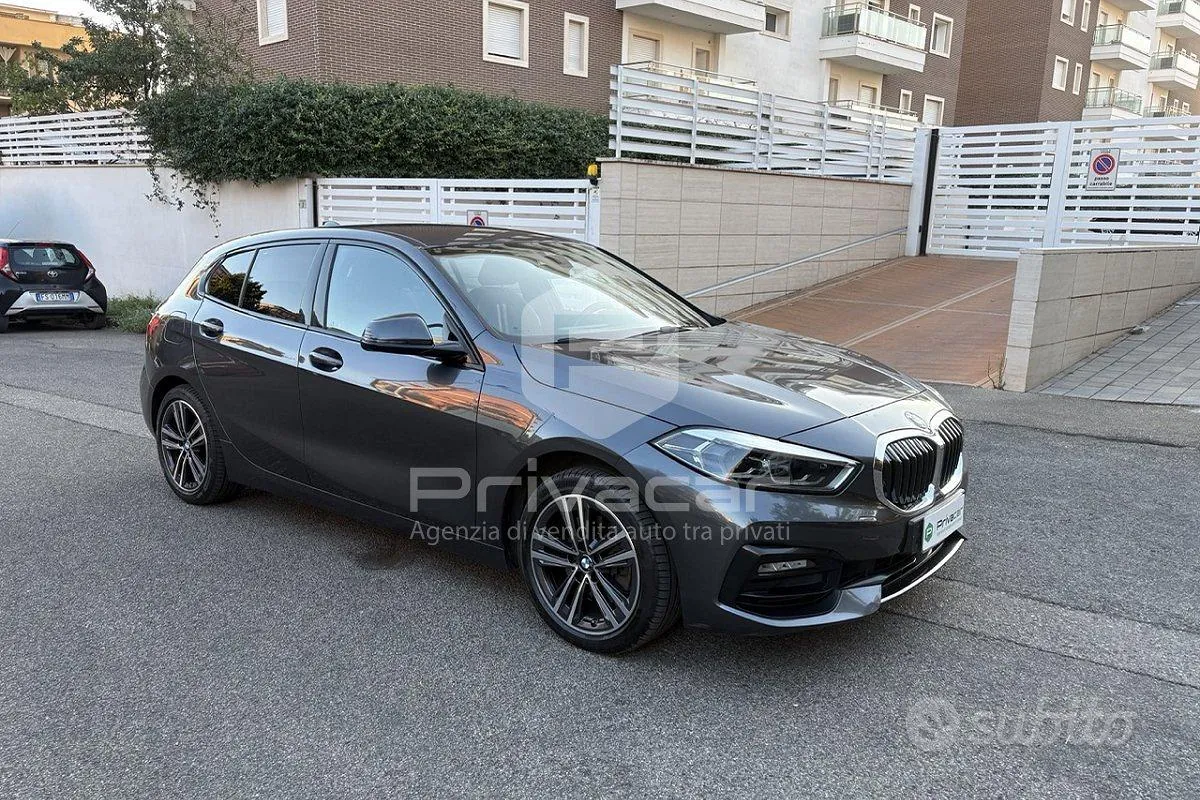 BMW 118D 2021 photo 4
