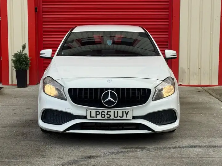 Mercedes-Benz A-Class 2016 photo 4