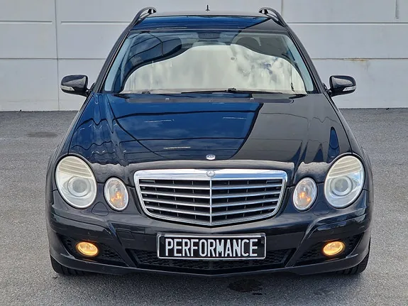Mercedes-Benz E200 2009 photo 3