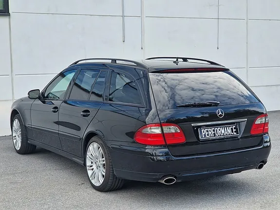 Mercedes-Benz E200 2009 photo 4
