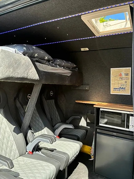Opel Movano 2018 photo 2