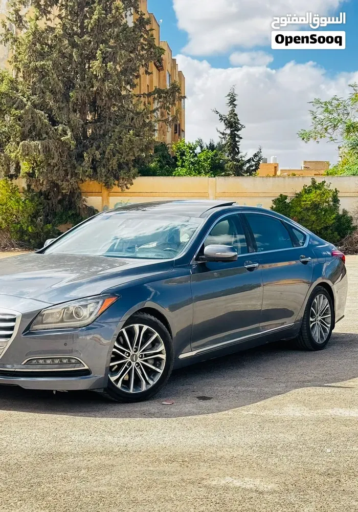 Genesis G80 2016 photo 2