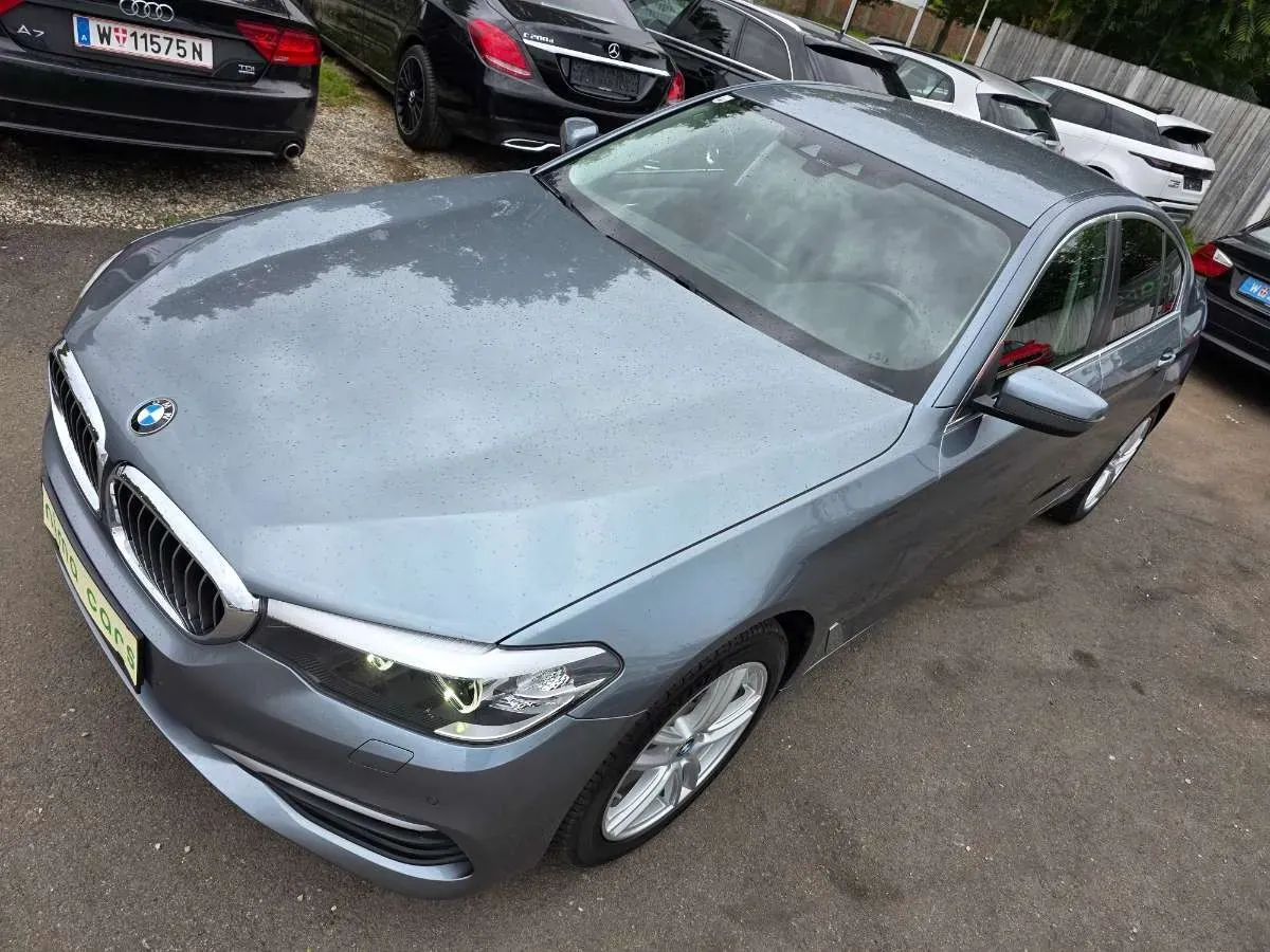 BMW 5 Series 2017 photo 2