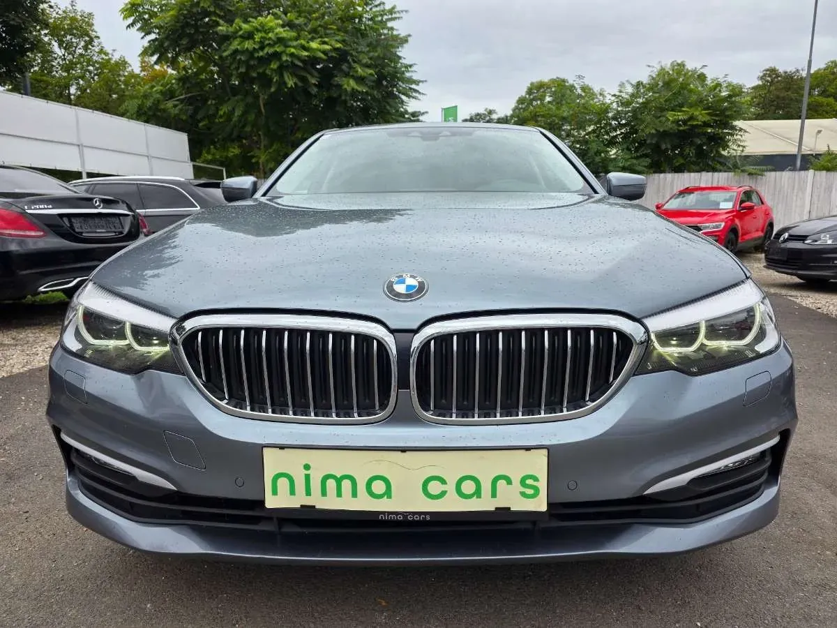 BMW 5 Series 2017 photo 3
