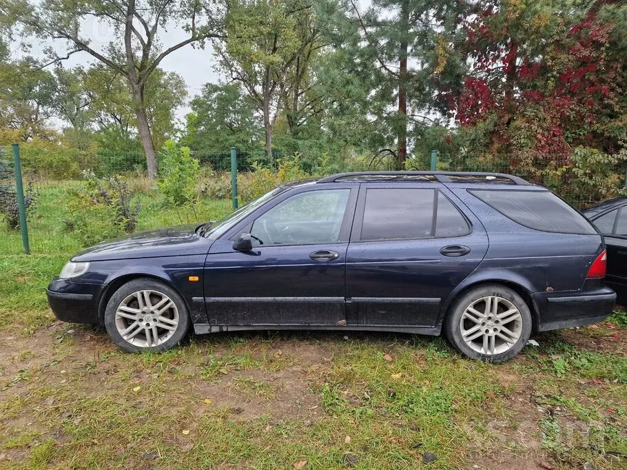 Saab 9-5 2002 photo 2