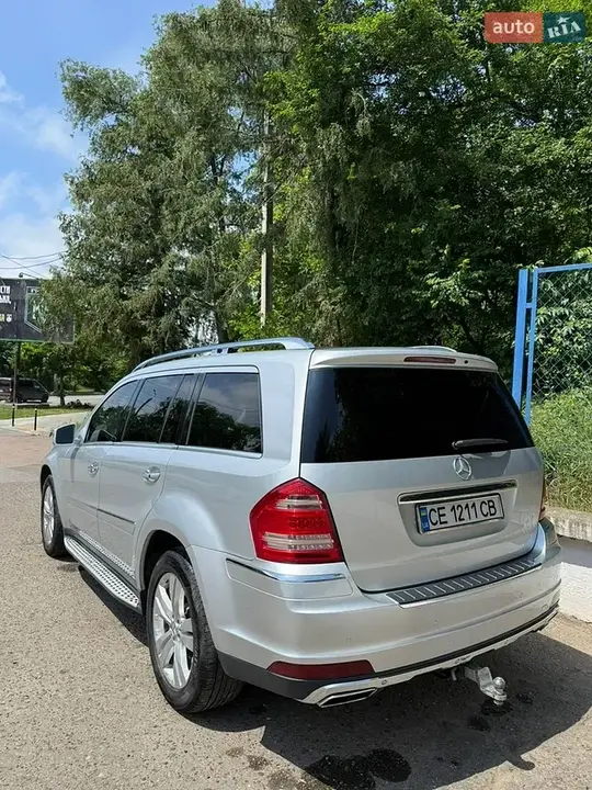 Mercedes-Benz Gl-Class 2010 photo 5
