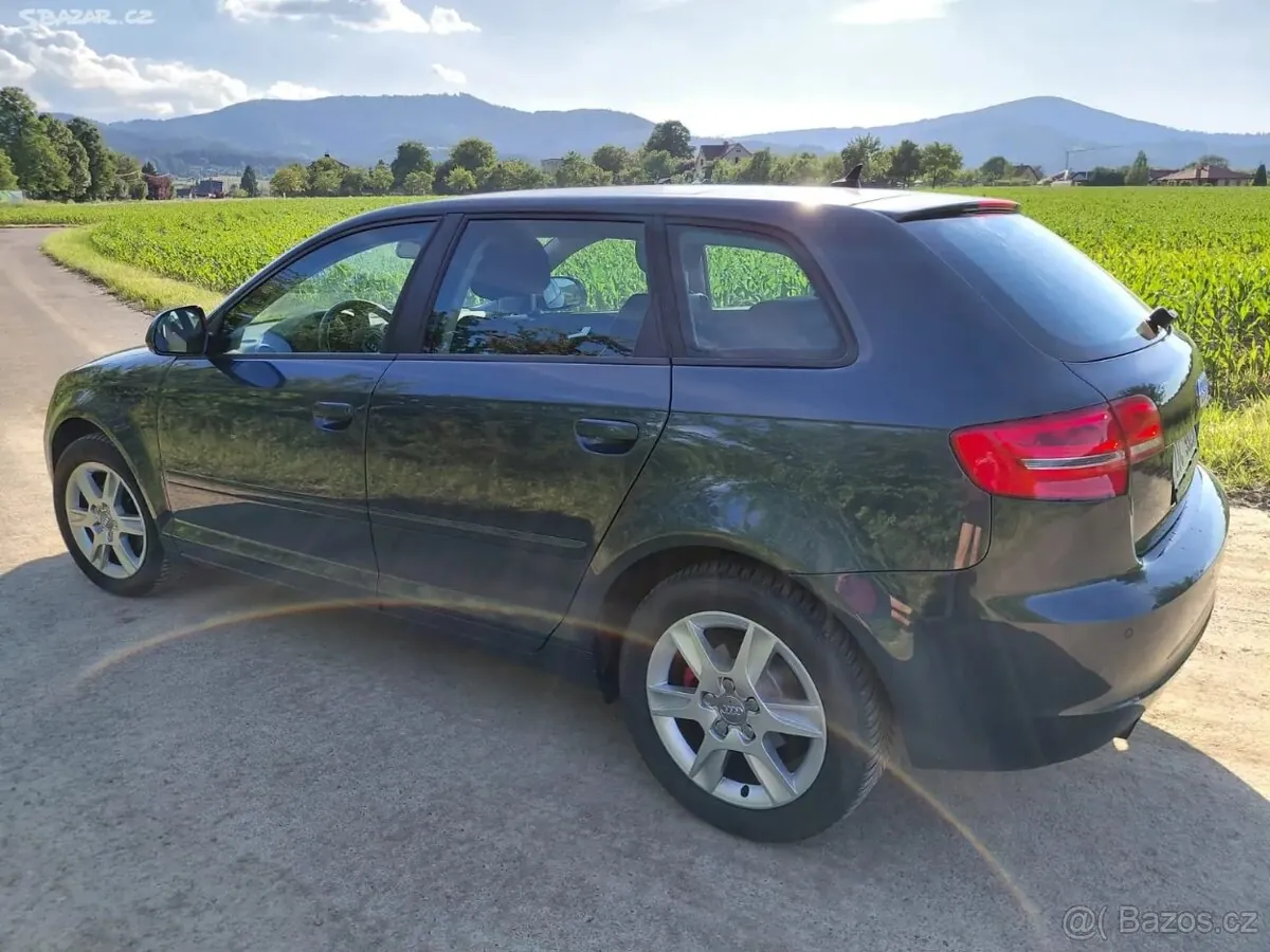 Audi A3 2010 photo 4