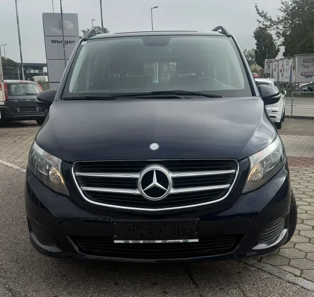 Mercedes-Benz Vklasse 2016 photo 2