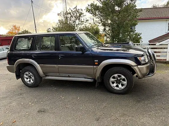 Nissan Patrol 1999 photo 4