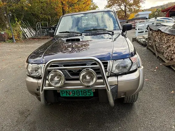 Nissan Patrol 1999 photo 2