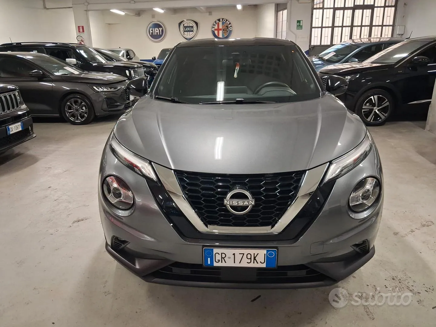 Nissan Juke 2023 photo 2