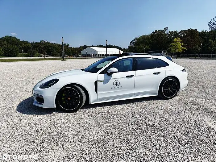 Porsche Panamera 2023 photo 3