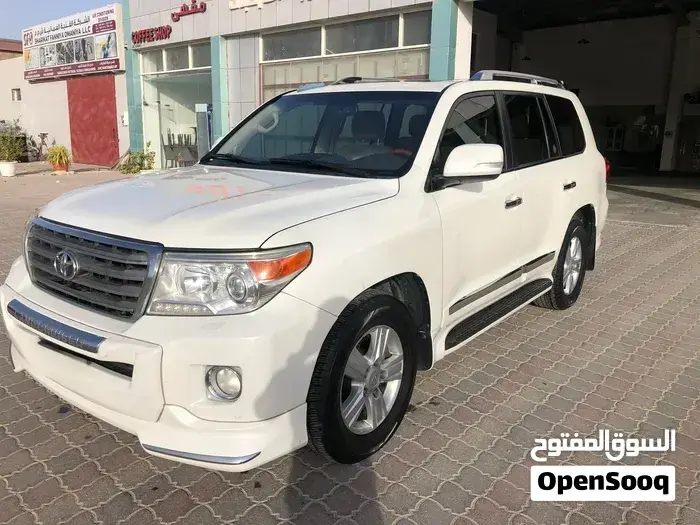 Toyota Land Cruiser 2014 photo 4