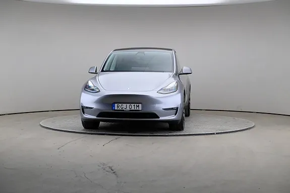 Tesla Model Y 2023 photo 3