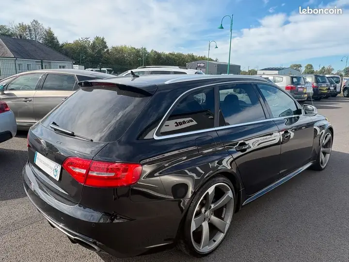 Audi Rs4 2012 photo 2