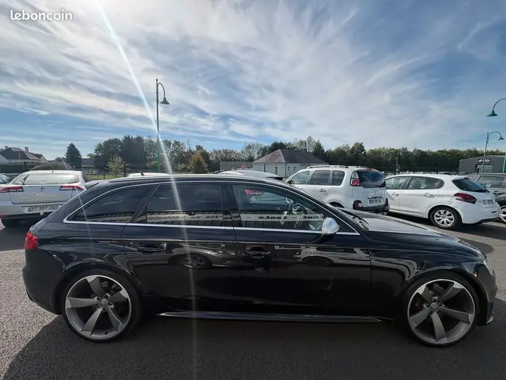 Audi Rs4 2012 photo 4