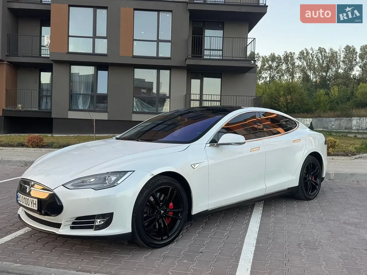 Tesla Model S 2014 photo 5
