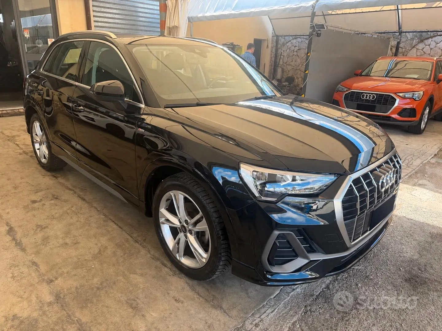 Audi Q3 2022 photo 2