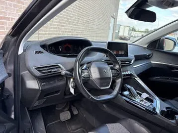 Peugeot 5008 2018 photo 3