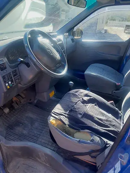 Toyota Hiace 2000 photo 5