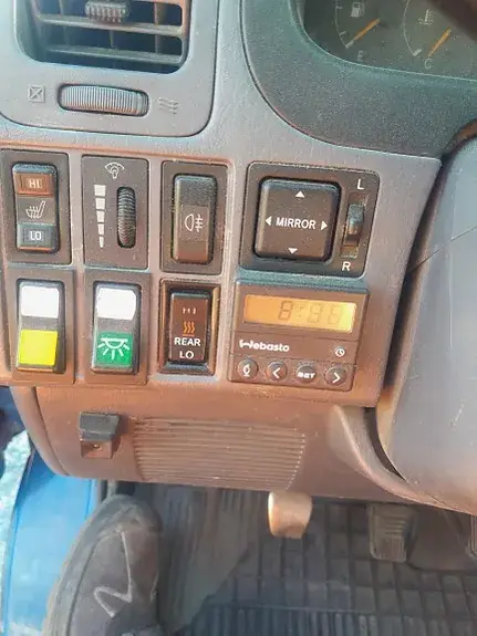 Toyota Hiace 2000 photo 4