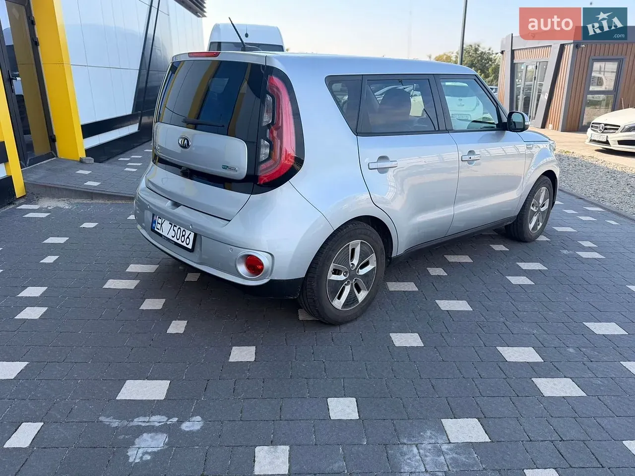 Kia Soul Ev 2017 photo 4