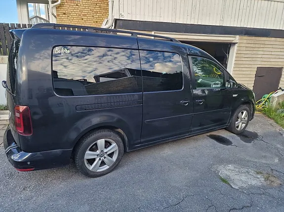 Volkswagen Caddy Maxi 2018 photo 2