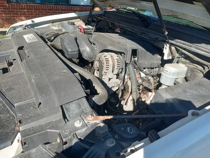 Chevrolet Suburban 2008 photo 3