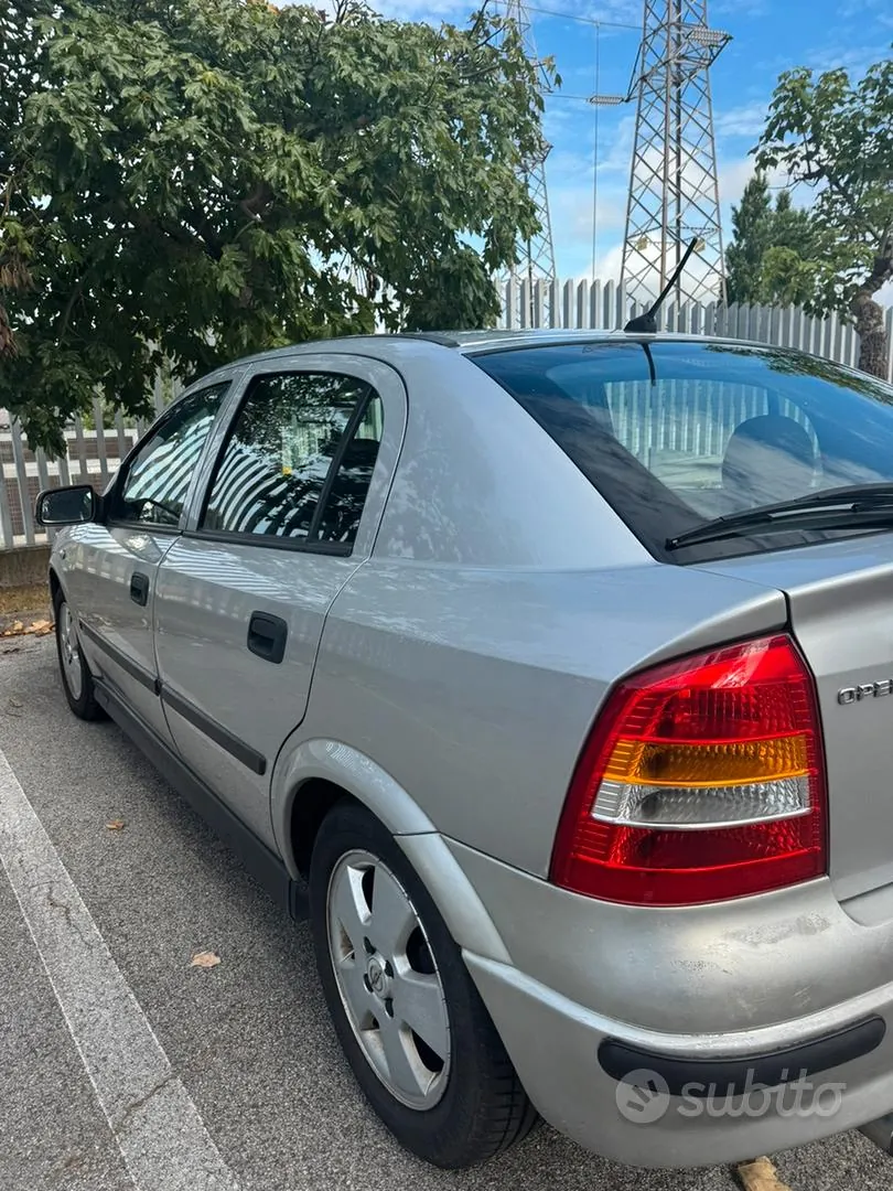 Opel Astra 2002 photo 4